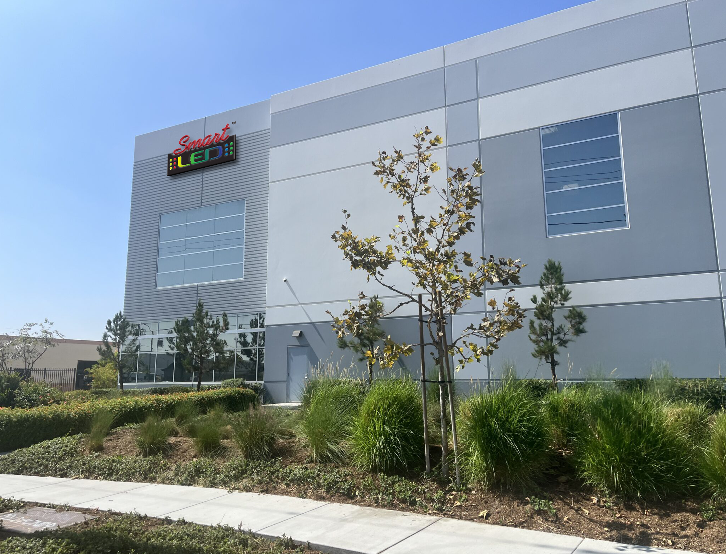 About Smart LED 1 SMARTLED BUILDING